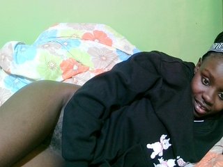 pretty-valerie