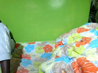 pretty-valerie