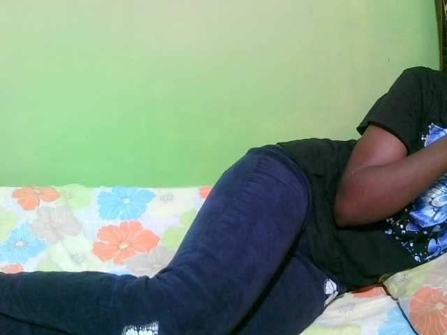 pretty-valerie