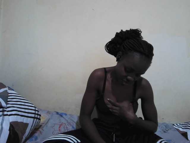 pretty-valerie