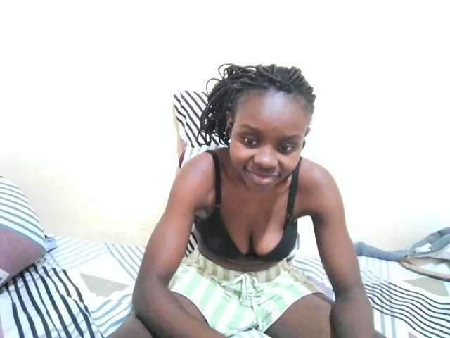 pretty-valerie