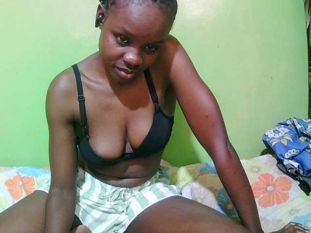 pretty-valerie