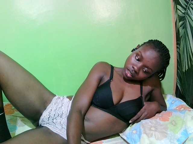 pretty-valerie