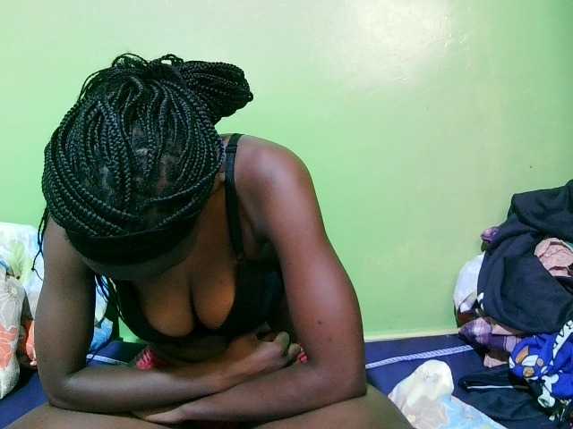 pretty-valerie