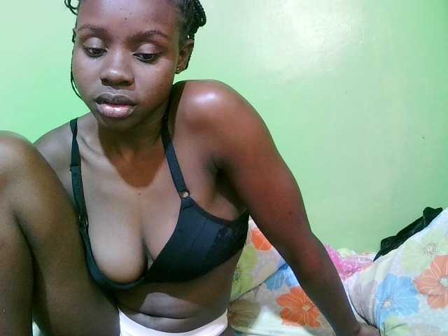 pretty-valerie