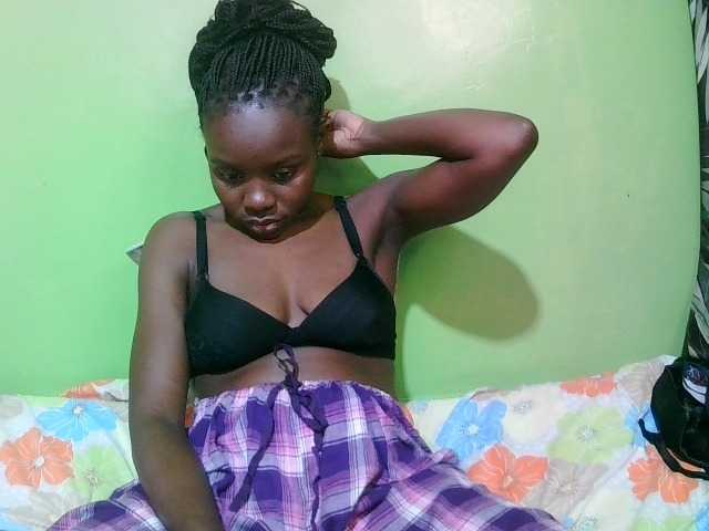 pretty-valerie