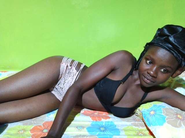 pretty-valerie