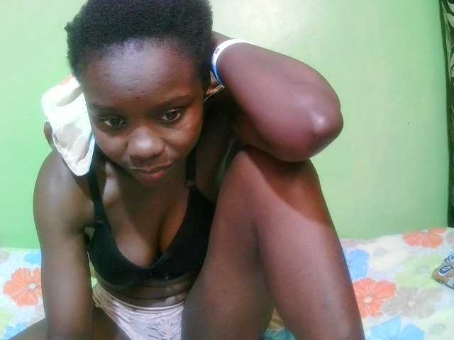pretty-valerie