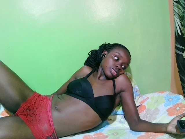 pretty-valerie