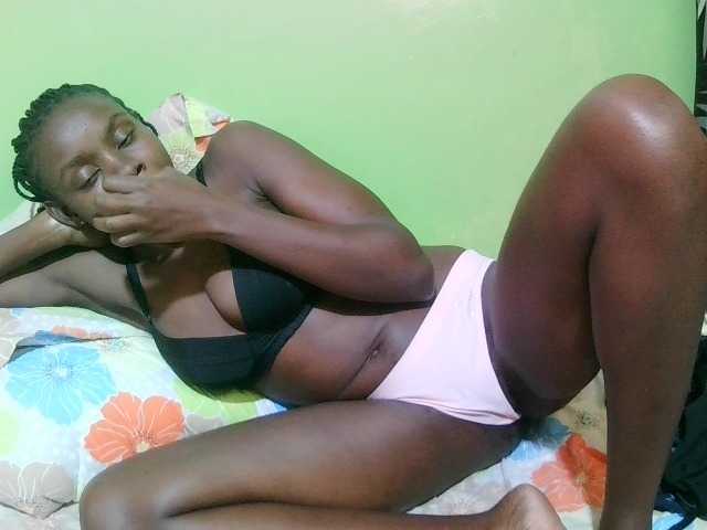 pretty-valerie