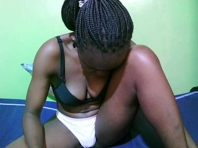 pretty-valerie