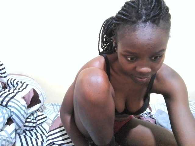 pretty-valerie