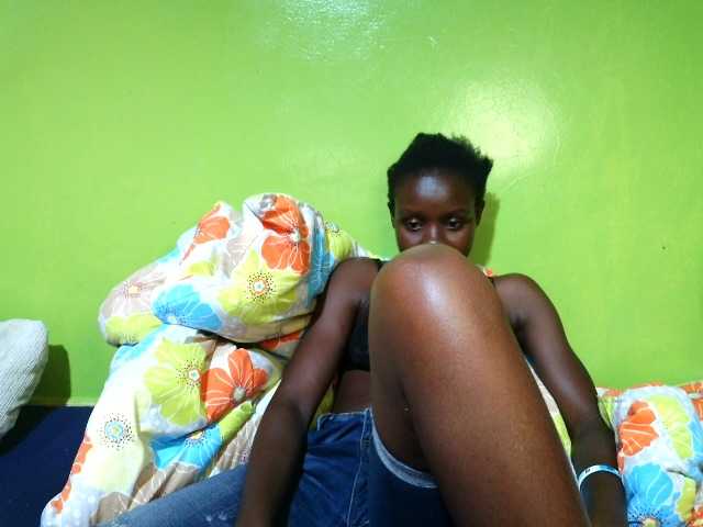 pretty-valerie
