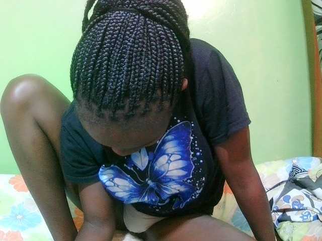 pretty-valerie