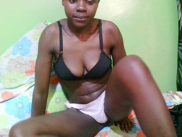pretty-valerie