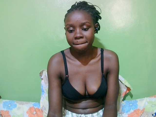 pretty-valerie