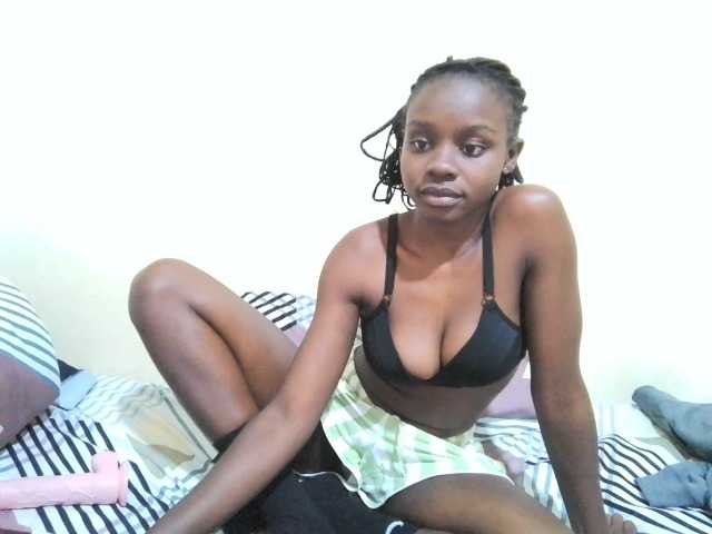 pretty-valerie
