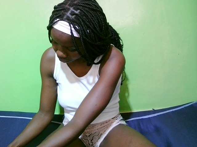 pretty-valerie