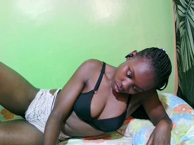 pretty-valerie
