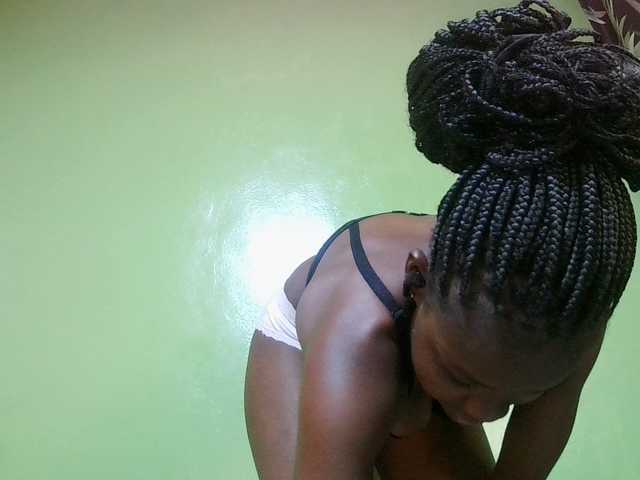 pretty-valerie