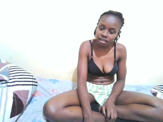 pretty-valerie
