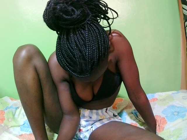 pretty-valerie