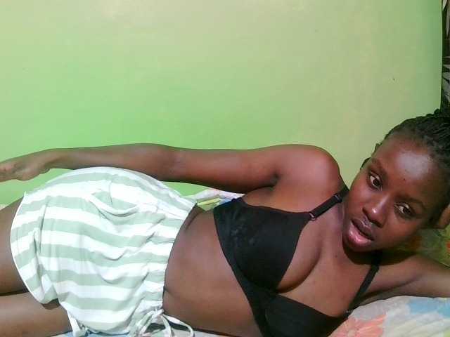 pretty-valerie