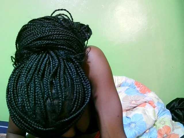 pretty-valerie