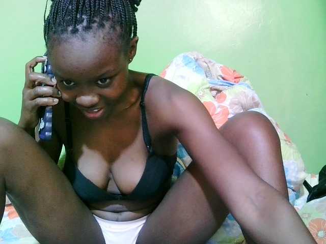 pretty-valerie