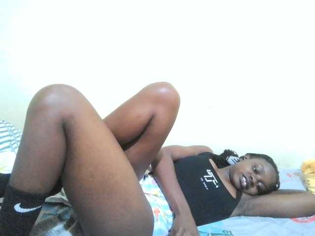 pretty-valerie