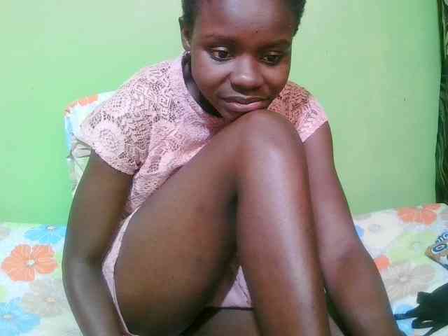 pretty-valerie