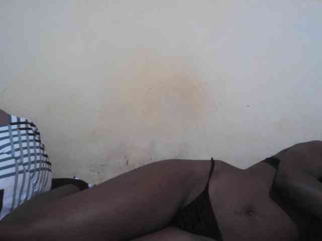 pretty-valerie webcam