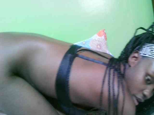 pretty-valerie webcam