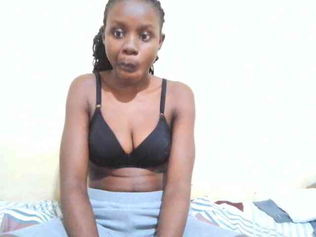 pretty-valerie