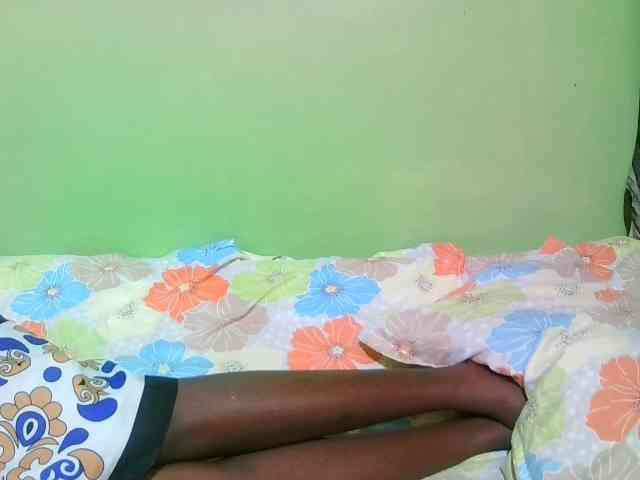 pretty-valerie webcam