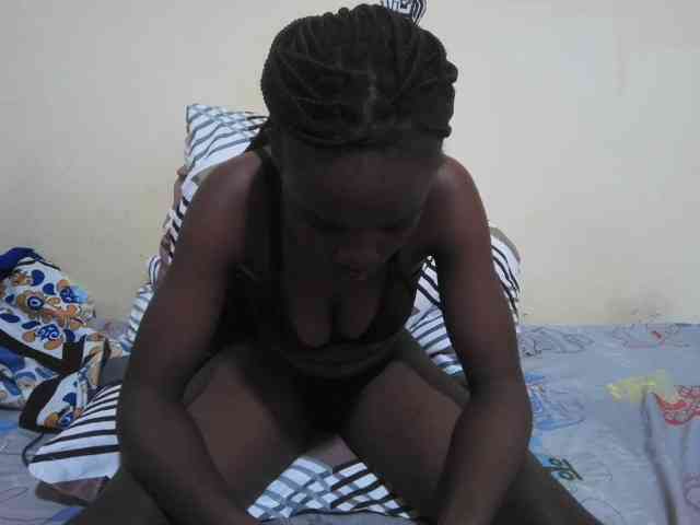 pretty-valerie