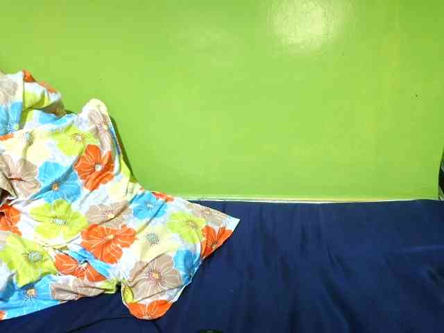 pretty-valerie webcam