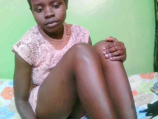 pretty-valerie webcam