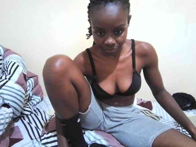 pretty-valerie webcam