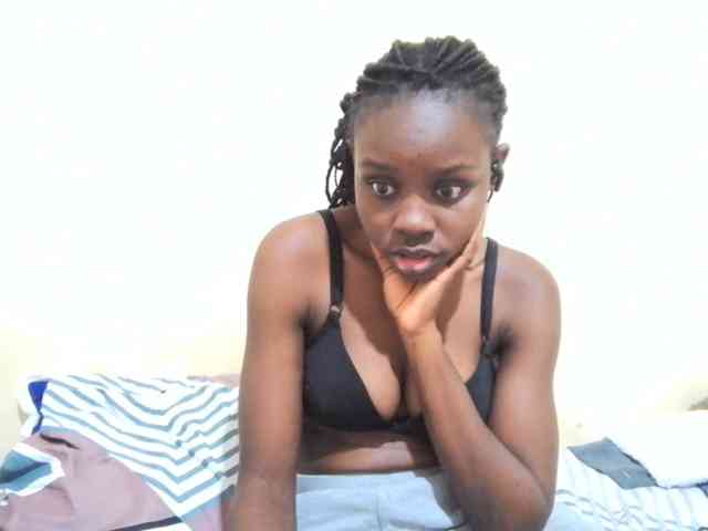 pretty-valerie