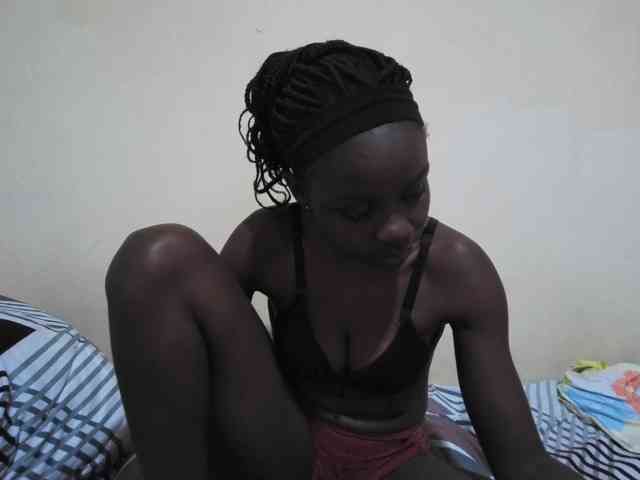 pretty-valerie