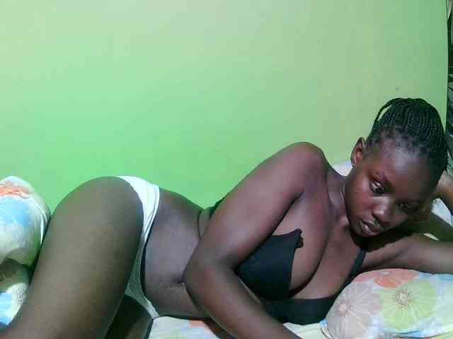 pretty-valerie webcam