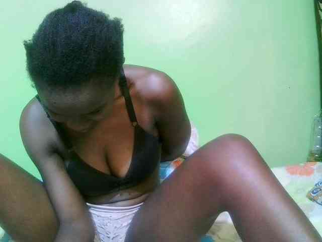 pretty-valerie webcam
