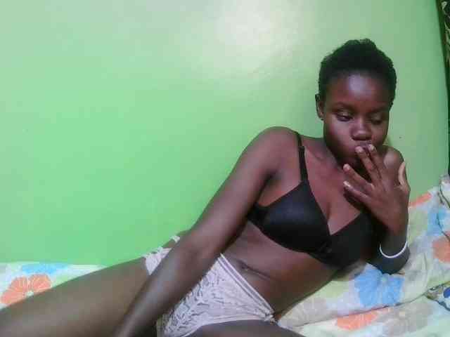 pretty-valerie webcam