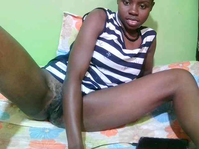 pretty-valerie webcam