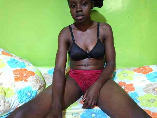 pretty-valerie webcam