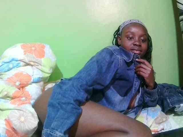 pretty-valerie webcam