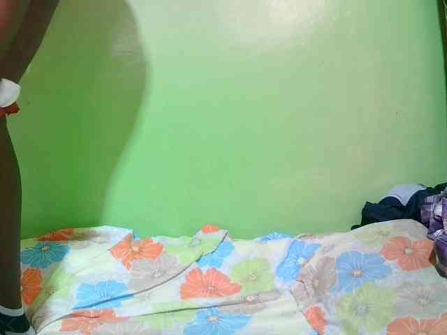 pretty-valerie webcam