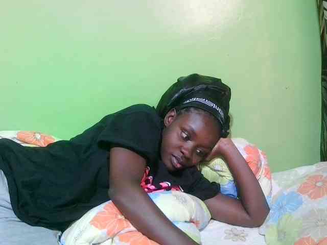 pretty-valerie