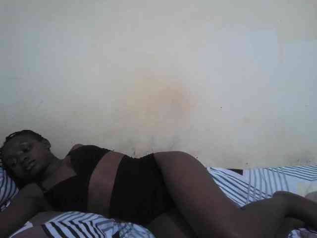 Model: pretty-valerie